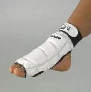 tkd foot gear